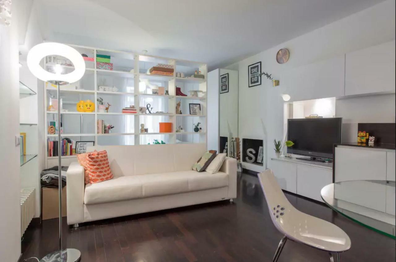 Lovely Apartment In The Heart Of Milano Eksteriør bilde
