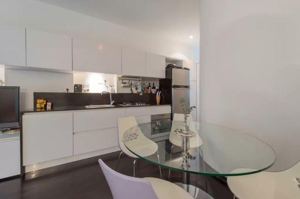 Lovely Apartment In The Heart Of Milano Eksteriør bilde