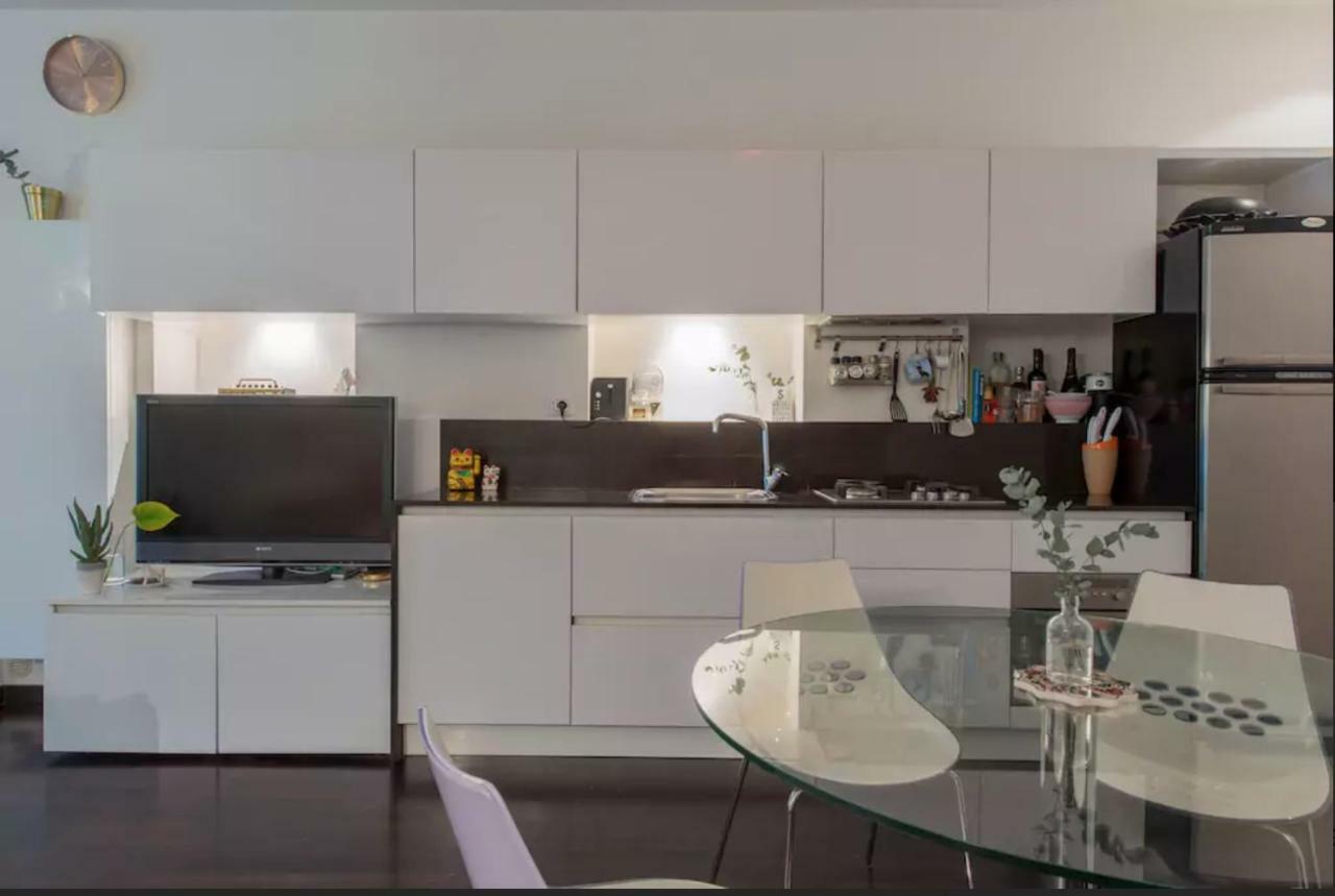 Lovely Apartment In The Heart Of Milano Eksteriør bilde